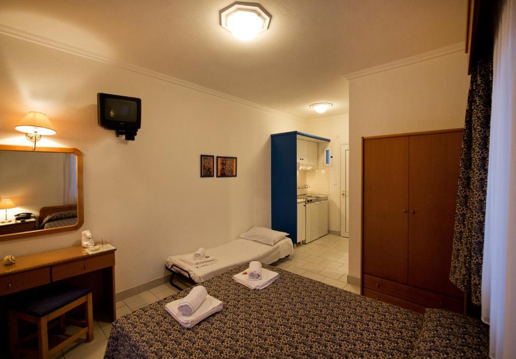 Lazaridis Luxury Studios & Apartments Néa Róda Szoba fotó