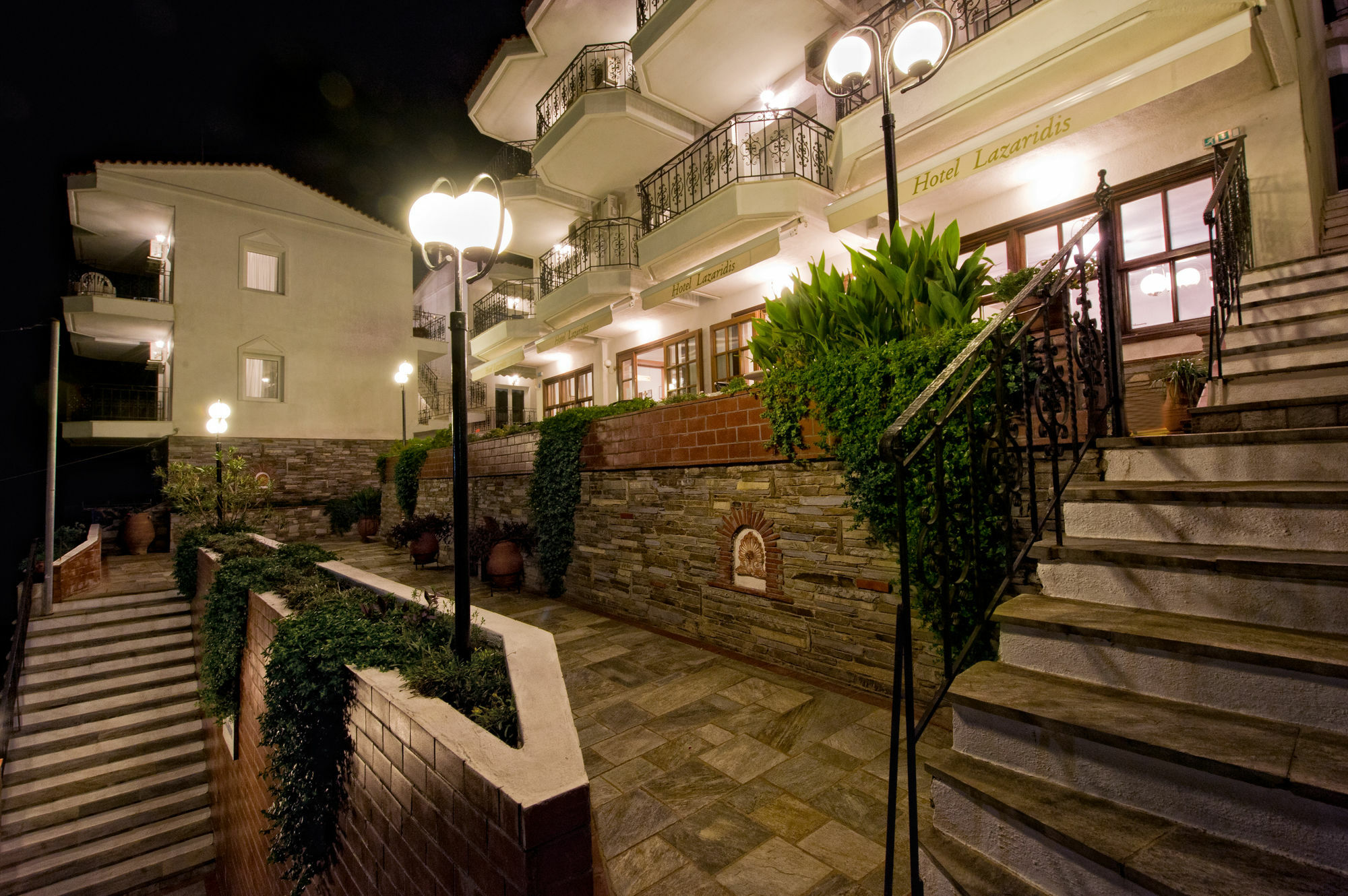 Lazaridis Luxury Studios & Apartments Néa Róda Kültér fotó